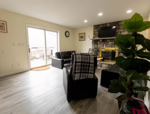 Pocono Hideaway | Ski, Swim & Cozy Nights!